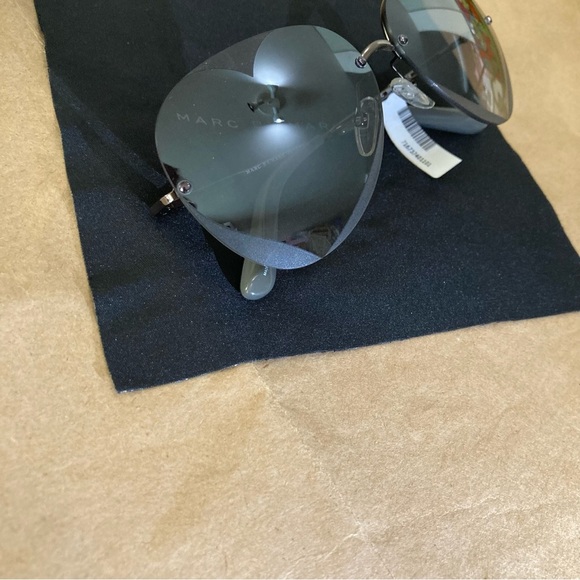 Marc jacobs heart sunglasses main image 12